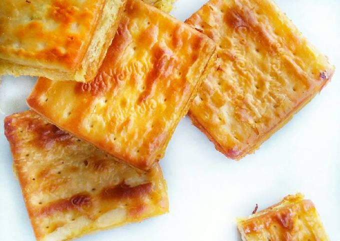 Resep 😍Cracker Tape/ Gabin Tape TANPA TELUR😍 oleh Okti Erma - Cookpad