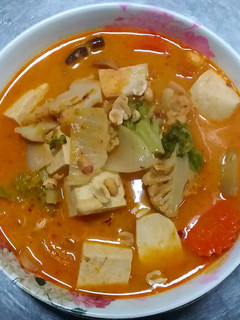 A picture of Yellow Tofu Massaman Curry.