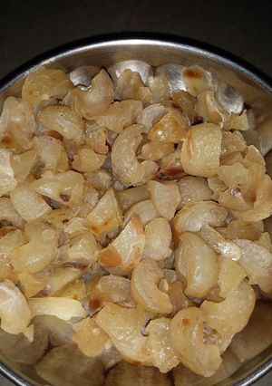 A picture of Sweet Amla Supari (Amla Candy).