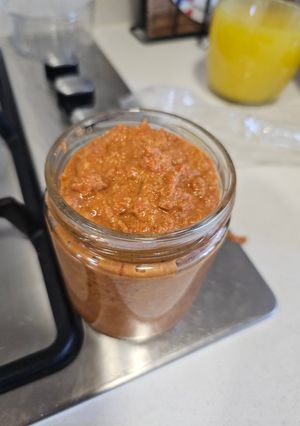 Una foto de Muhammara de Lentejas (Dip de Pimentón)