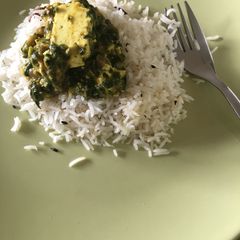 A picture of Palak Paneer.