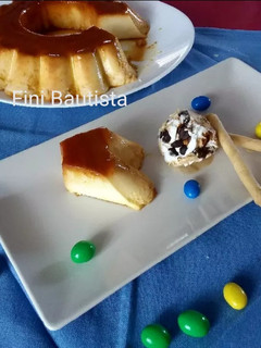 Una foto de Flan de queso crema hecha en casa