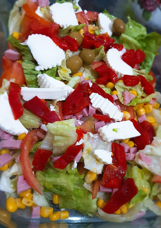 Una foto de Ensalada mixta