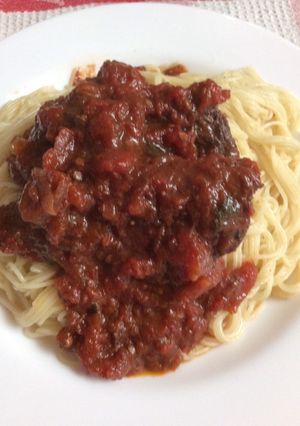Foto principal de Cabellos ángel con carne en su salsa