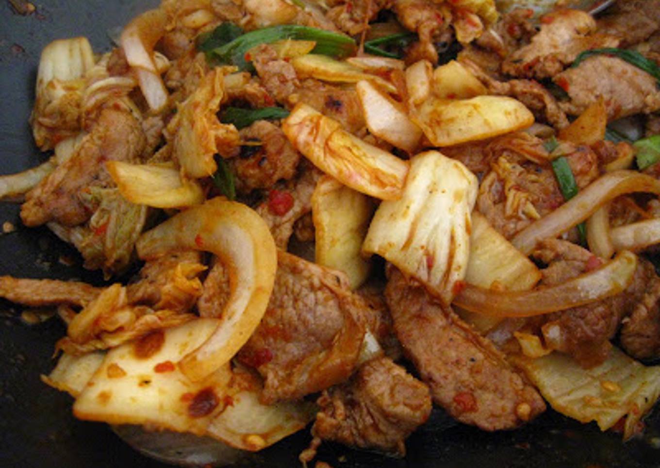 Kimchi Bokkeum (Kimchi Stirfry)