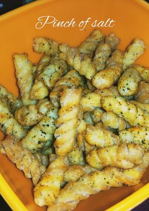 ক্রিস্পি পাস্তা নামকীন(crispy pasta namkeen recipe in bengali) রেসিপির প্রধান ছবি