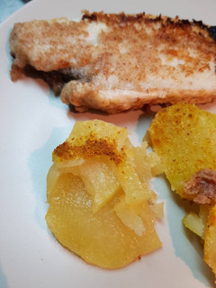 Una foto de Filete de lenguado a la plancha con patatas al vapor (apto para diabéticos)