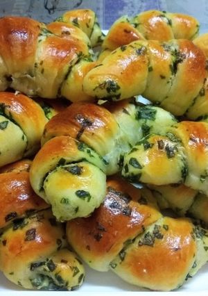 Medvehagymás-mascarponés kiflik recept fotója