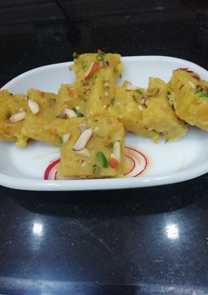 A picture of Mango Kalakand.