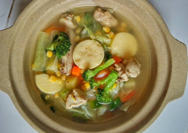 Langkah Membuat Sup ayam dan tofu yang Bisa Manjain Lidah