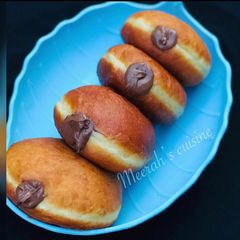 A picture of Filled doughnuts.