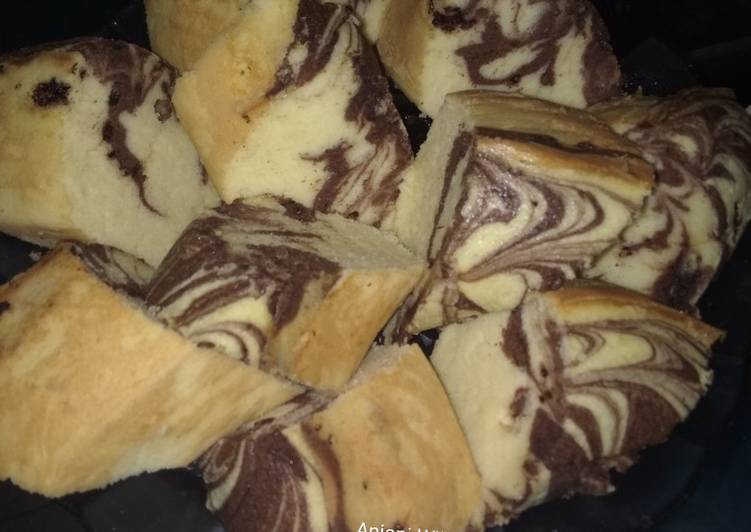 Bolu marmer putih telur