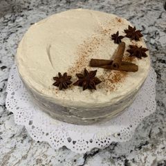A picture of Chai Latte cake.