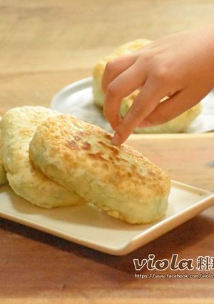 韭菜盒 的食譜成品照片