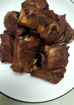 รูปของ เมนูซี่โครงหมูทอด