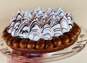 Una foto de Torta Brownie, receta de Isabel Vermal en molde de 22/24 cm