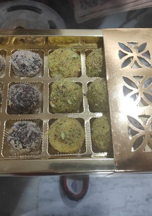 A picture of Chocolate Truffles.