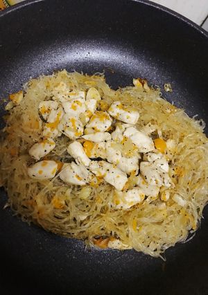 A picture of Carrot Chicken Noodle.