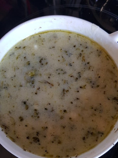 Una foto de Puré de Mijo con caviar de Brócoli