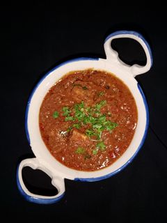 પનીર હાંડી કોરમા (Paneer Handi Korma Recipe In Gujarati) રેસીપી મુખ્ય ફોટો