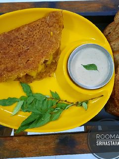 इंस्टेंट ब्रेड मसाला डोसा (instant Bread masala dosa recipe in hindi) रेसिपी मुख्य फोटो