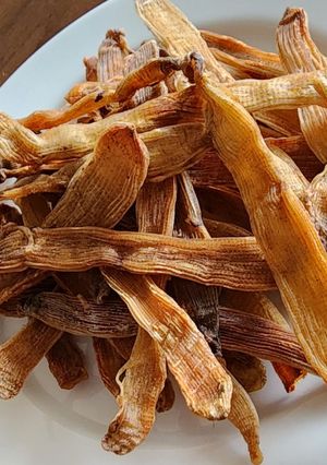 Hình của món Sá sùng rang.