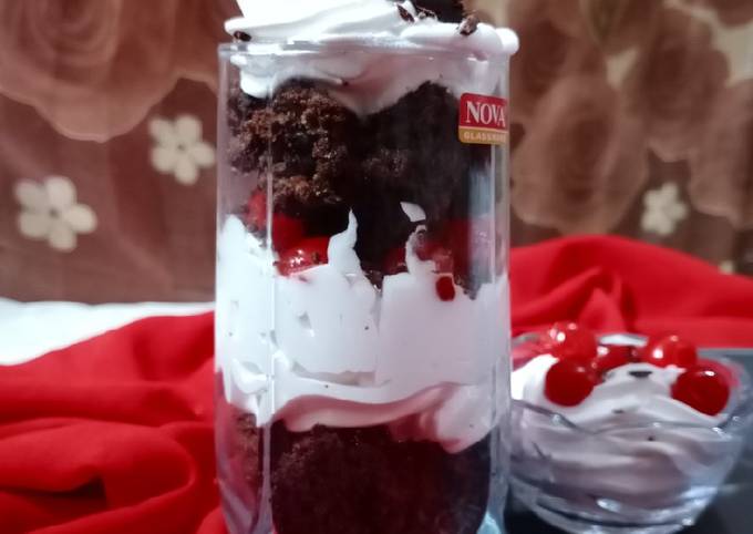 Recipe of Super Quick Homemade Black forest brownie trifles