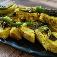 Oats Dhokla A picture of Oats Dhokla.