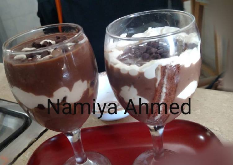 Simple Way to Prepare Award-winning Chocolate cream smoothie 🥤🥤#Ramadankitayari #Drinkcontest