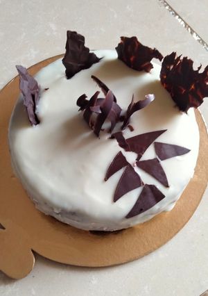 A picture of #CookpadTurns6#Eggless Chocolate and dry fruit Cake.