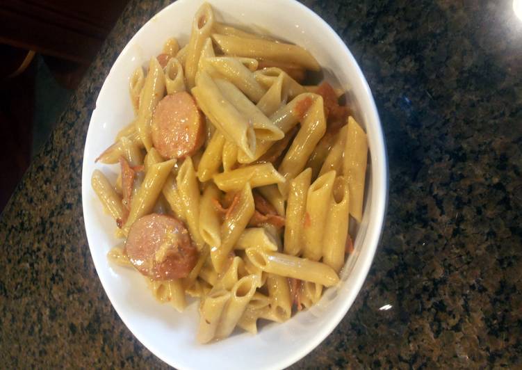 Step-by-Step Guide to Prepare Super Quick Homemade sausage and pepperoni penne