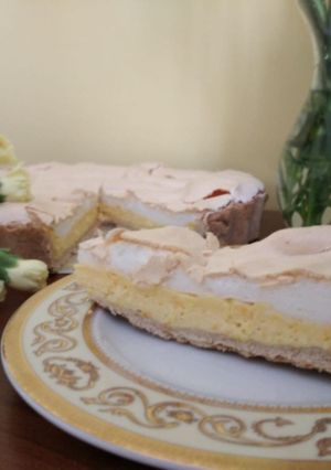 Zdjęcie przepisu Tarta cytrynowa z bezą.