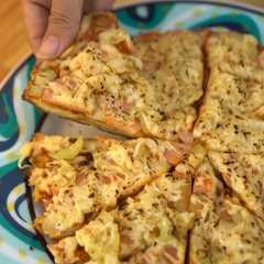 รูปของ Pizza Teflon (Pake Roti Tawar) 🍕🍞