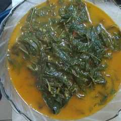 รูปของ Gulai pedas daun singkong