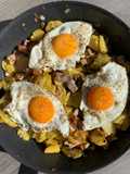 Tiroler Gröstl mit Spiegelei