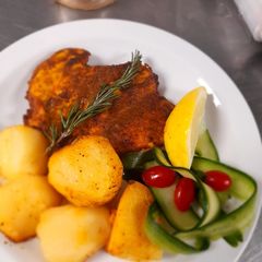 A picture of Chicken tikka fillet.
