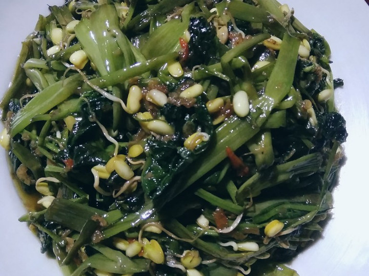 Bagaimana Menyiapkan Tumis kangkung kampung Anti Gagal