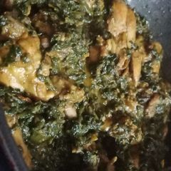 A picture of Palak(Spinach)Chicken.