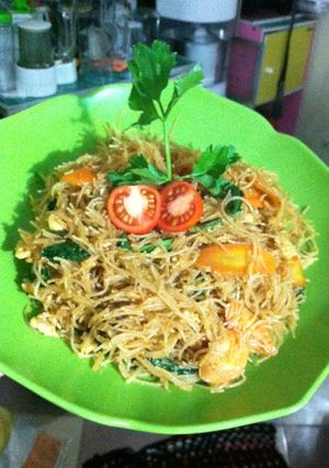 Foto resep Bihun Goreng Ala Nasi Kotak