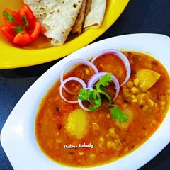 A picture of Chana Dal Curry.
