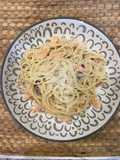 Spaghetti con crema y salmón