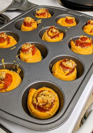 A picture of Pizza Roses.