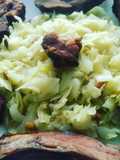 Repollo con costillas adobadas