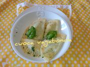 Una foto di tortelli di formaggio