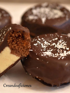 Una foto de Donuts rellenos