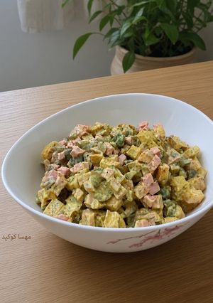 عکسی از دستور سالاد کالباس