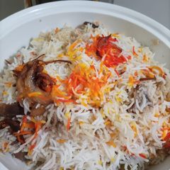 A picture of White pilao biryani.