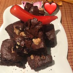 A picture of Chilli Brownie.