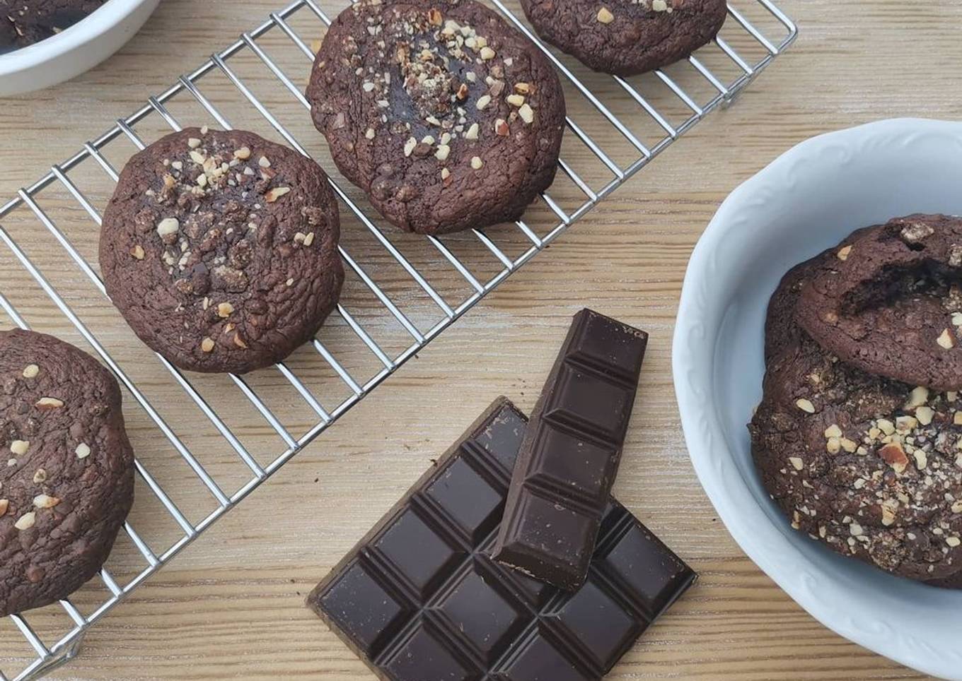 Cookies moelleux tout chocolat & noisette