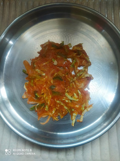 கொரியன் வெஜ் பான் கேக்(korean veg pancake recipe in tamil) செய்முறை முக்கிய புகைப்படம்